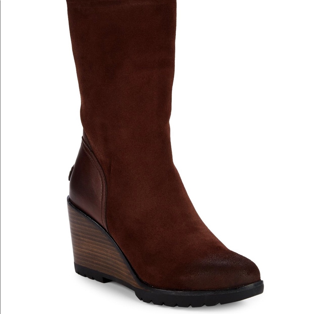 SOREL AFTER HOURS MID WEDGE BOOTS SIZE 9
